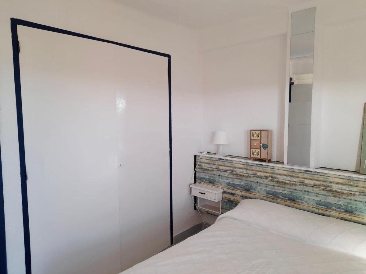 Apartamento Palmeras Ла-Пінеда Екстер'єр фото